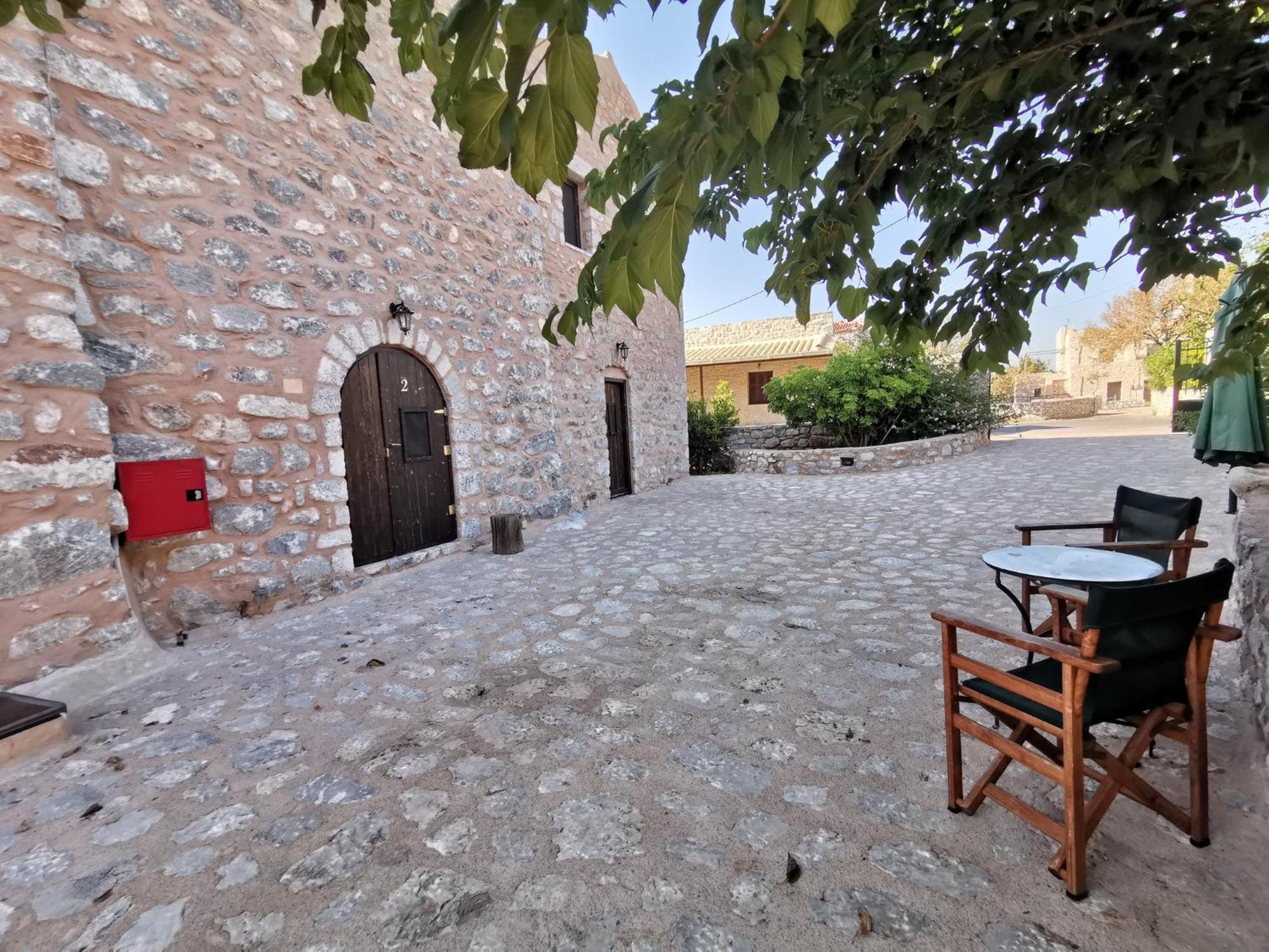 Guesthouse Toxotis Pírgos Dhiroú Extérieur photo