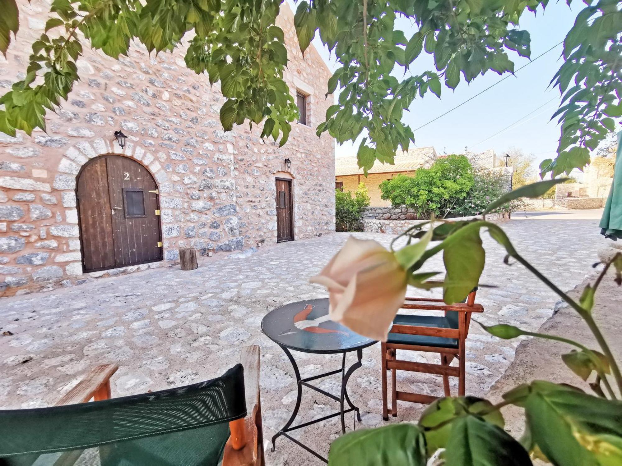 Guesthouse Toxotis Pírgos Dhiroú Extérieur photo